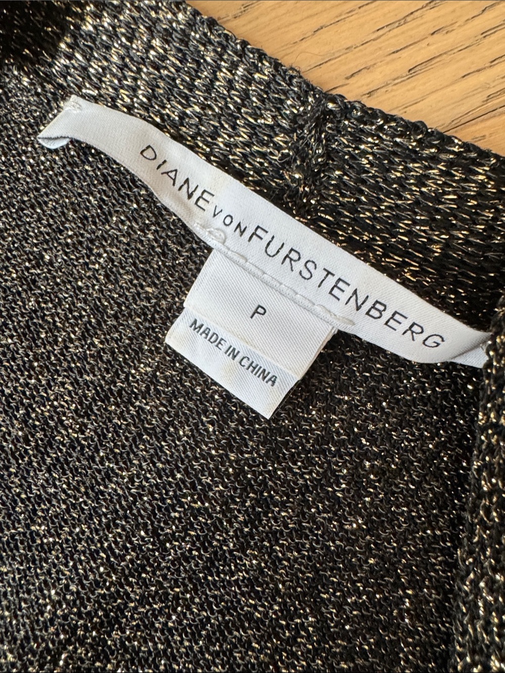 Diane von Furstenberg black and gold lurex knit "Evelyn" wrap dress - Picture 7 of 11